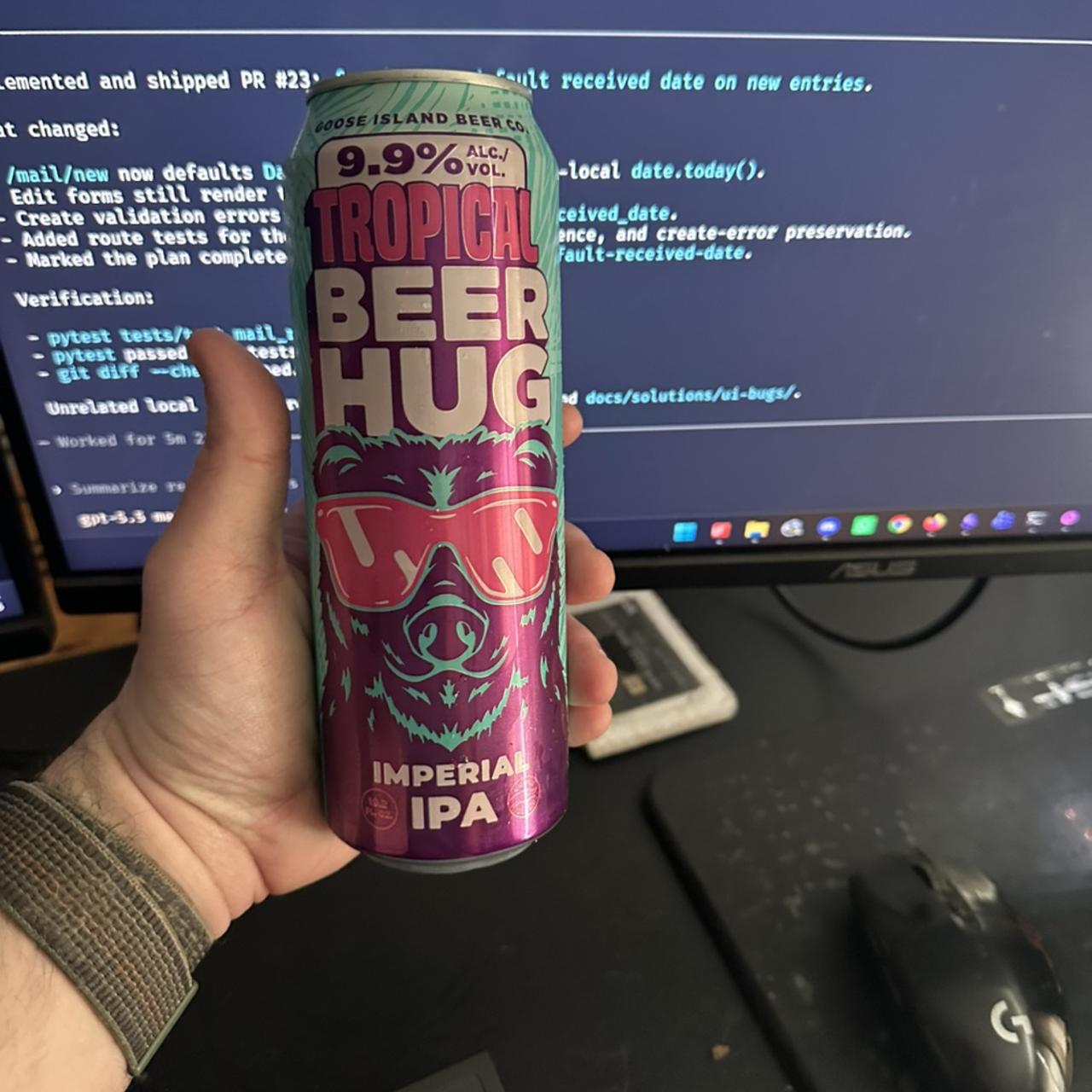 Tropical Beer Hug