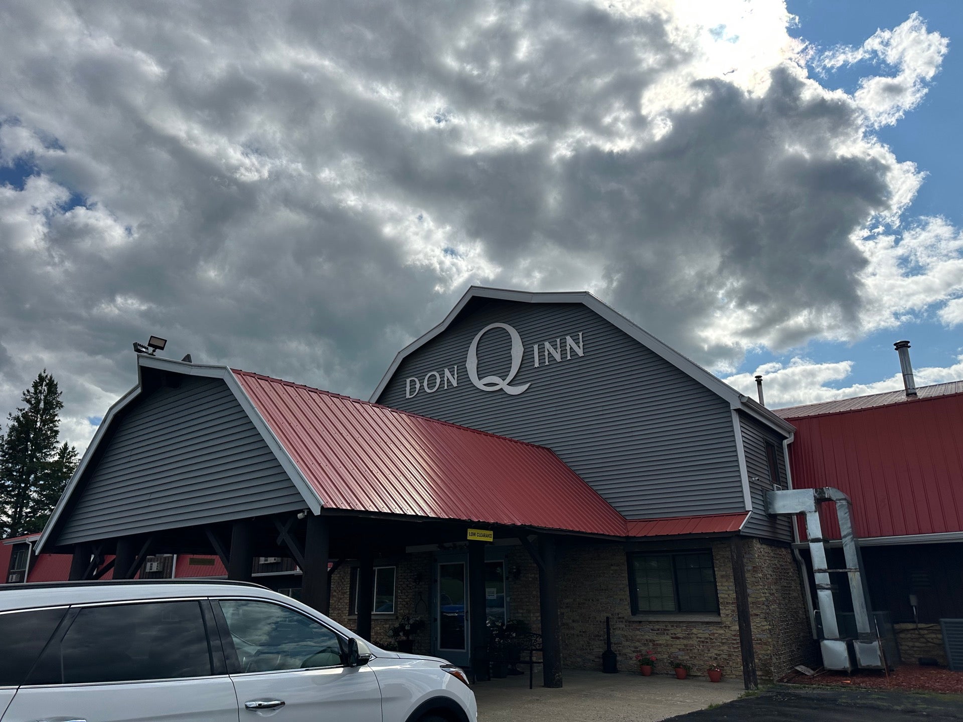 Don Q Inn